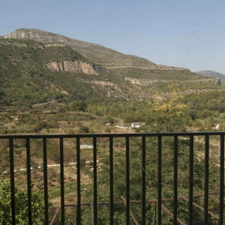 Hotel La Piedra Del Mediodia Cirat Exteriér fotografie