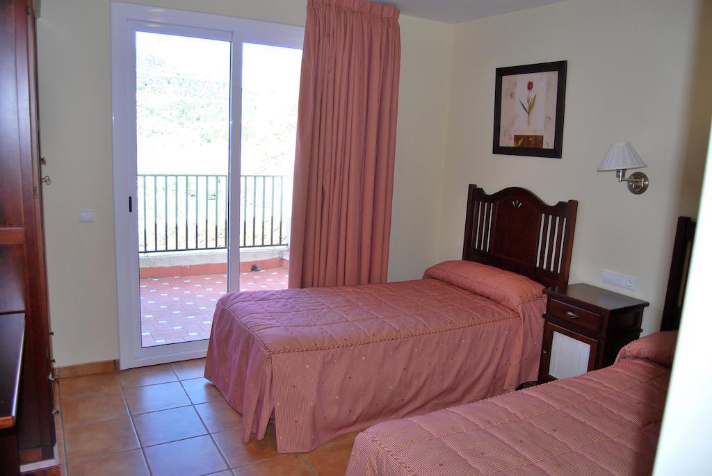 Hotel La Piedra Del Mediodia Cirat Pokoj fotografie