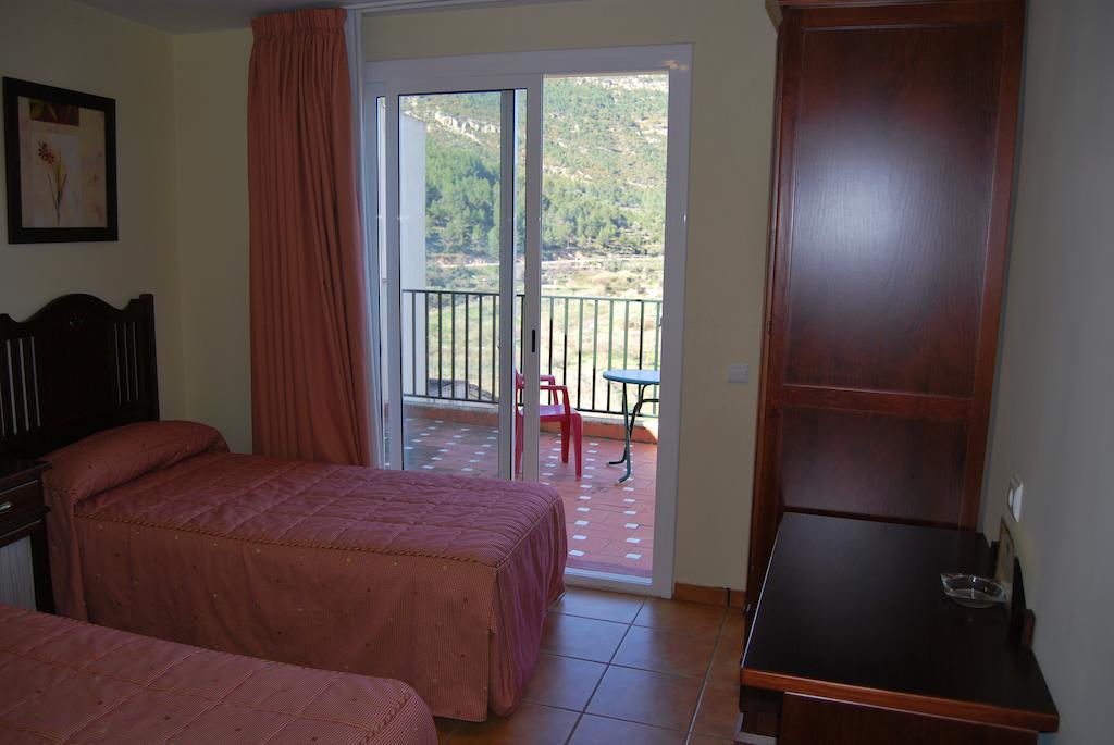 Hotel La Piedra Del Mediodia Cirat Pokoj fotografie